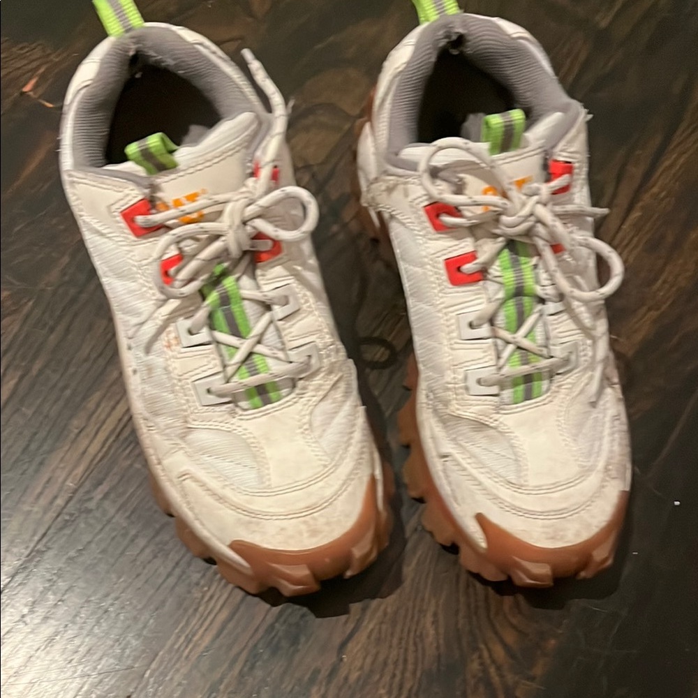 Caterpillar White platform Sneakers with Green and Red Highlights